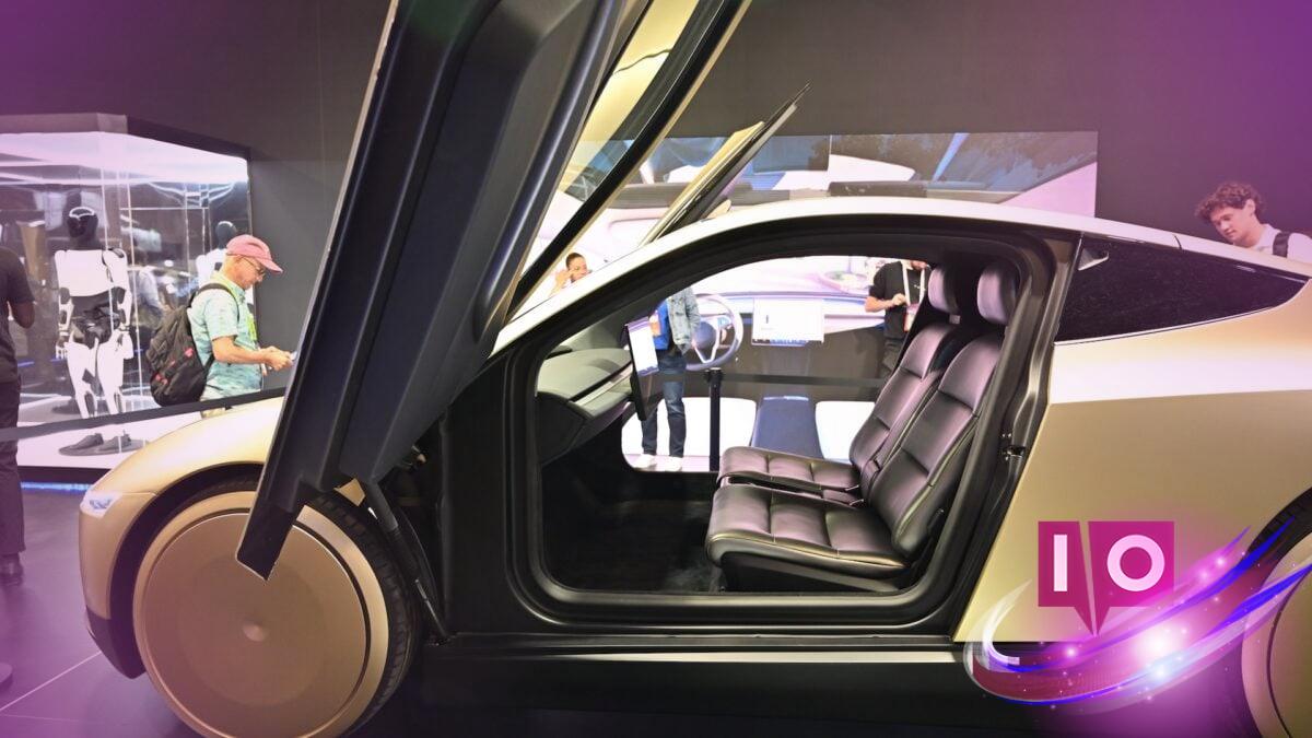 Trump Administration Eases Approvals for Tesla's Cybercab Innovation