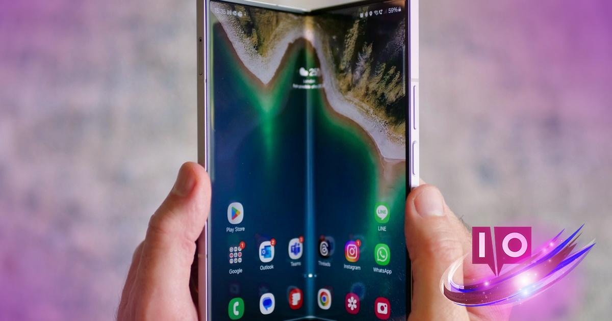 Why Foldable Phones Should Increase in Price for Better Quality