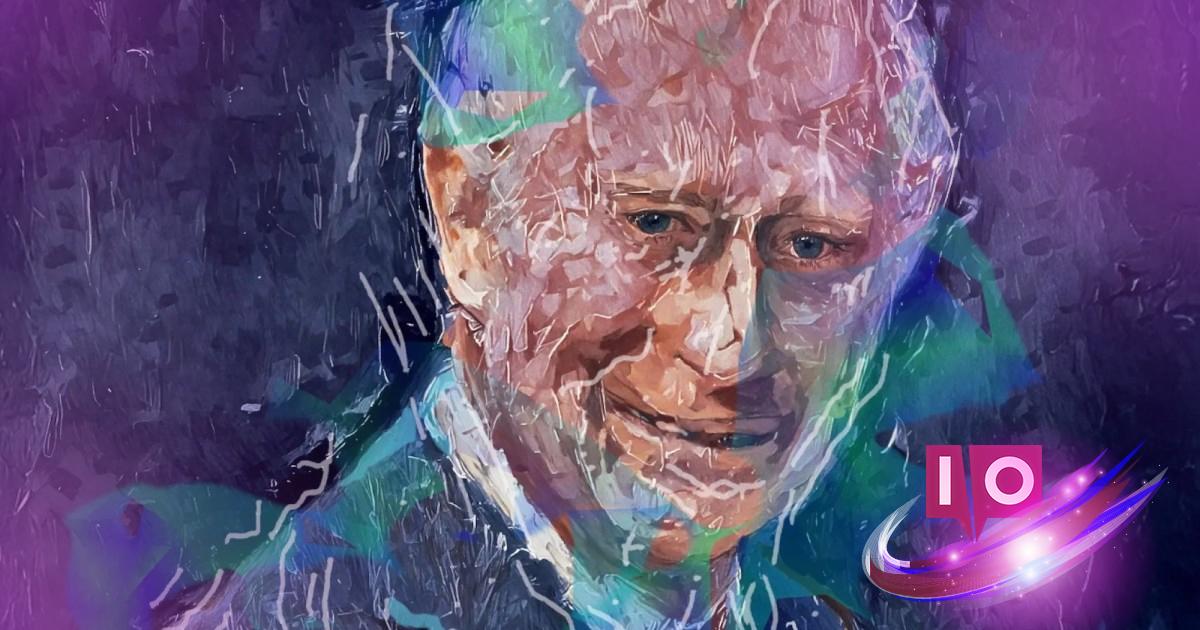 Humanoid Robot Creates Stunning Portrait of British Monarch