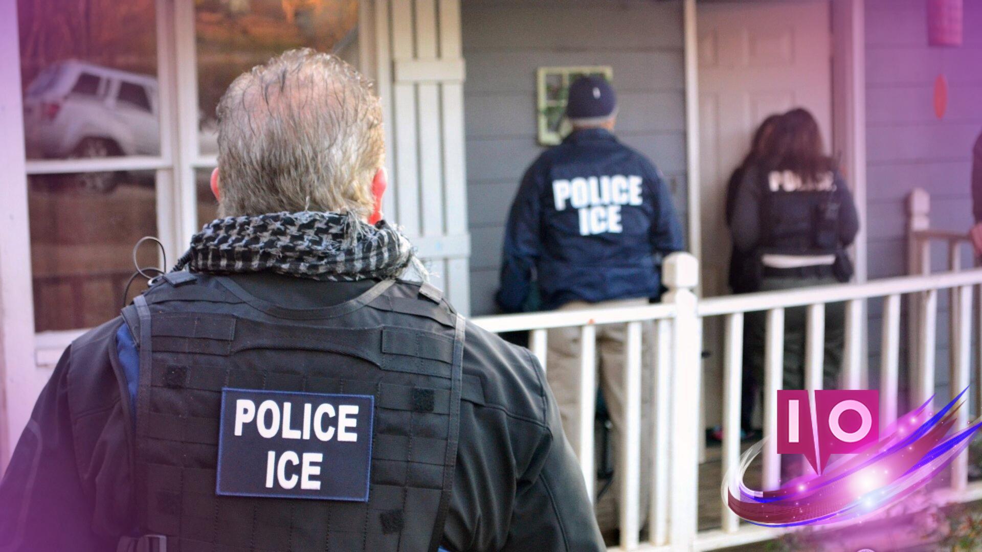 Reddit Users React: ICE's New Face and Fingerprint Scanning App