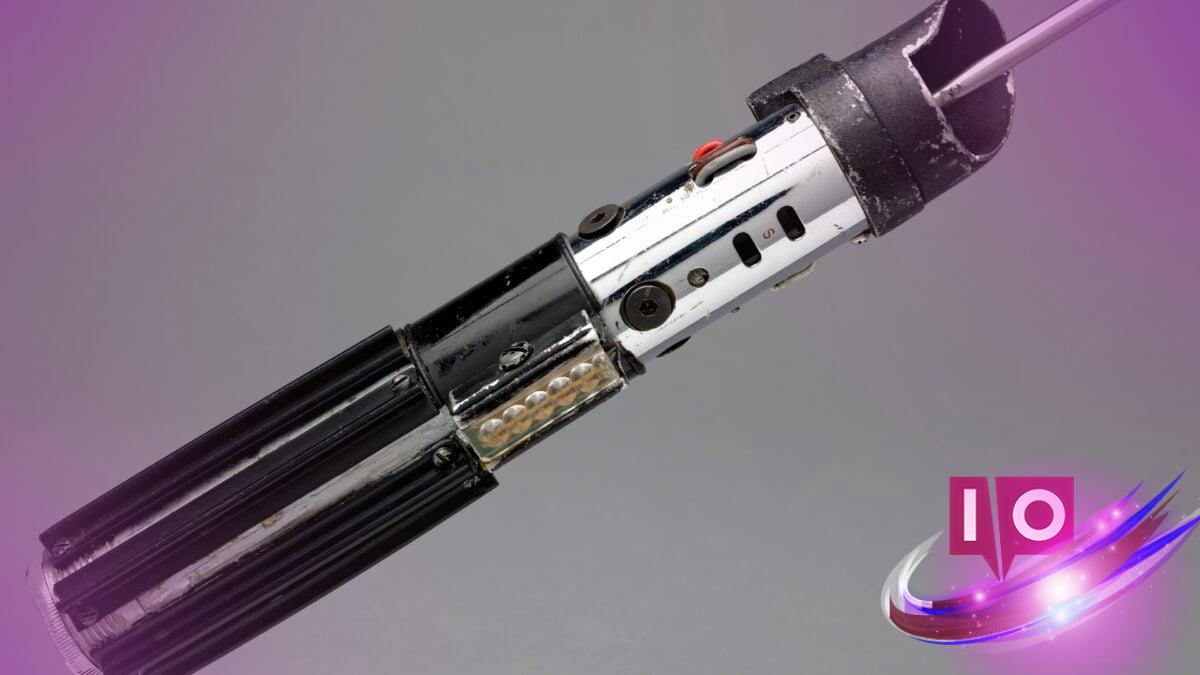 Darth Vader's Lightsaber Breaks Auction Record at Sci-Fi Event