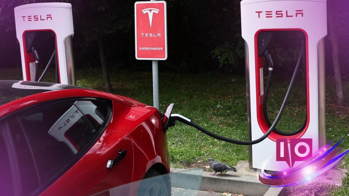 Tesla Raises Prices as Government Tax Credits Come to an End