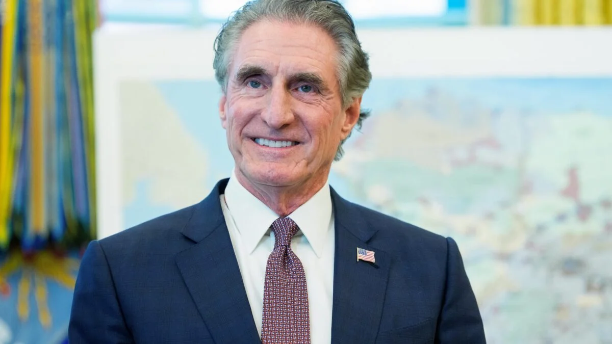 AI: The Software Mogul's Vision to Cure Cancer, Says Interior Secretary