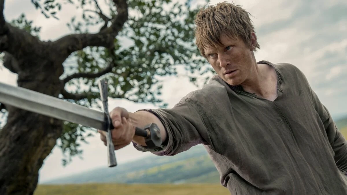 A Knight of the Seven Kingdoms: Shocking Poop Scene!