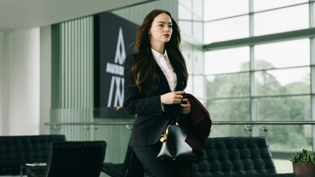 Emma Stone Defends Role Amid Miss Piggy Casting Controversy