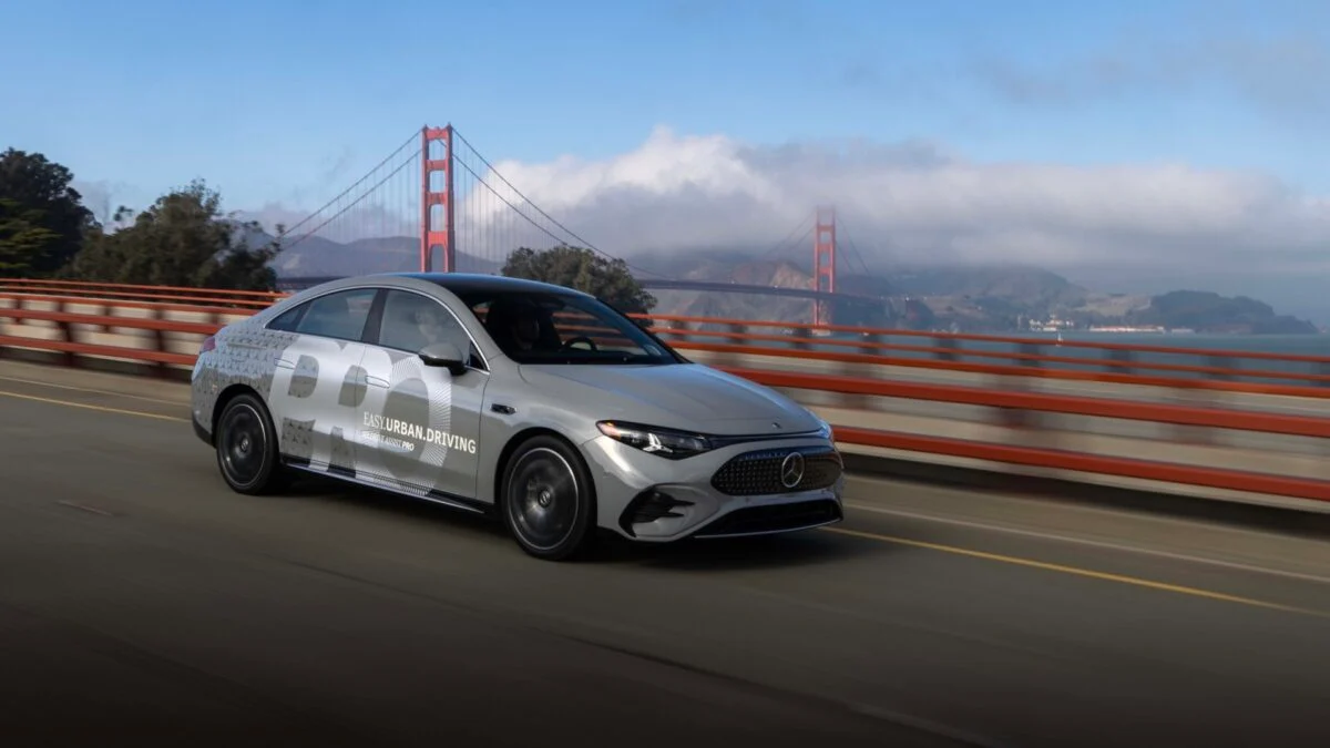 Mercedes-Benz Targets Tesla with MB.Drive Assist Pro for City Driving