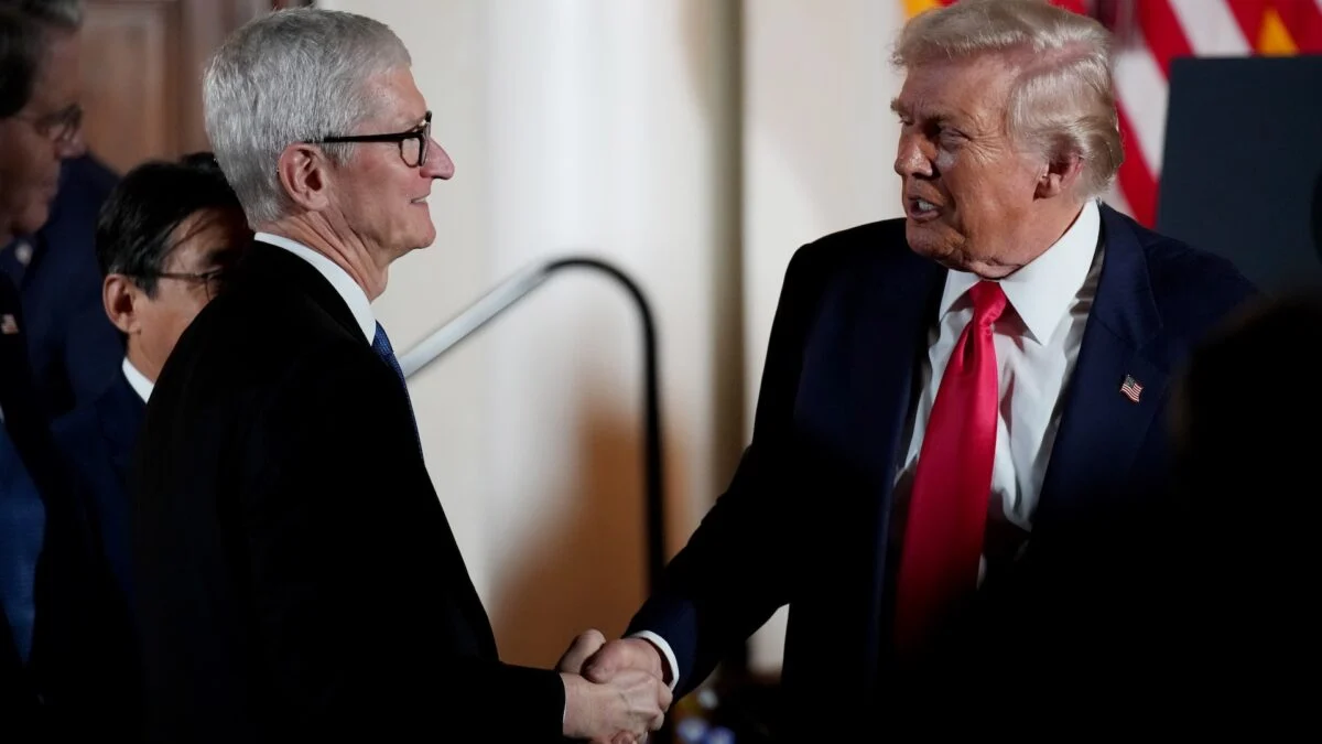 Tim Cook Attends 'Melania' Movie: Apple Boycott?