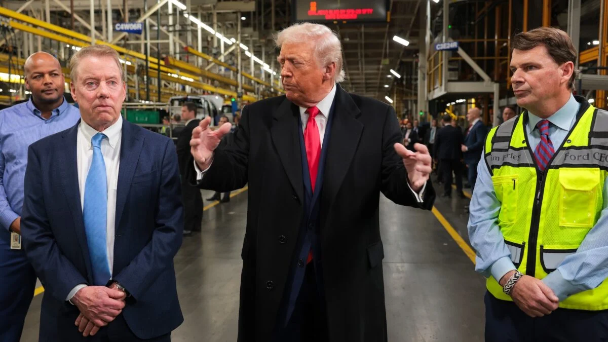 Trump Middle Finger GoFundMe: Autoworker's Fund Soars
