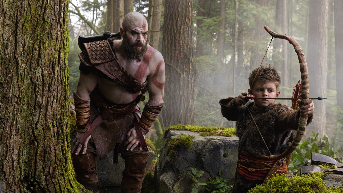 Amazon's God of War: Fans Criticize First Images of Kratos & Atreus