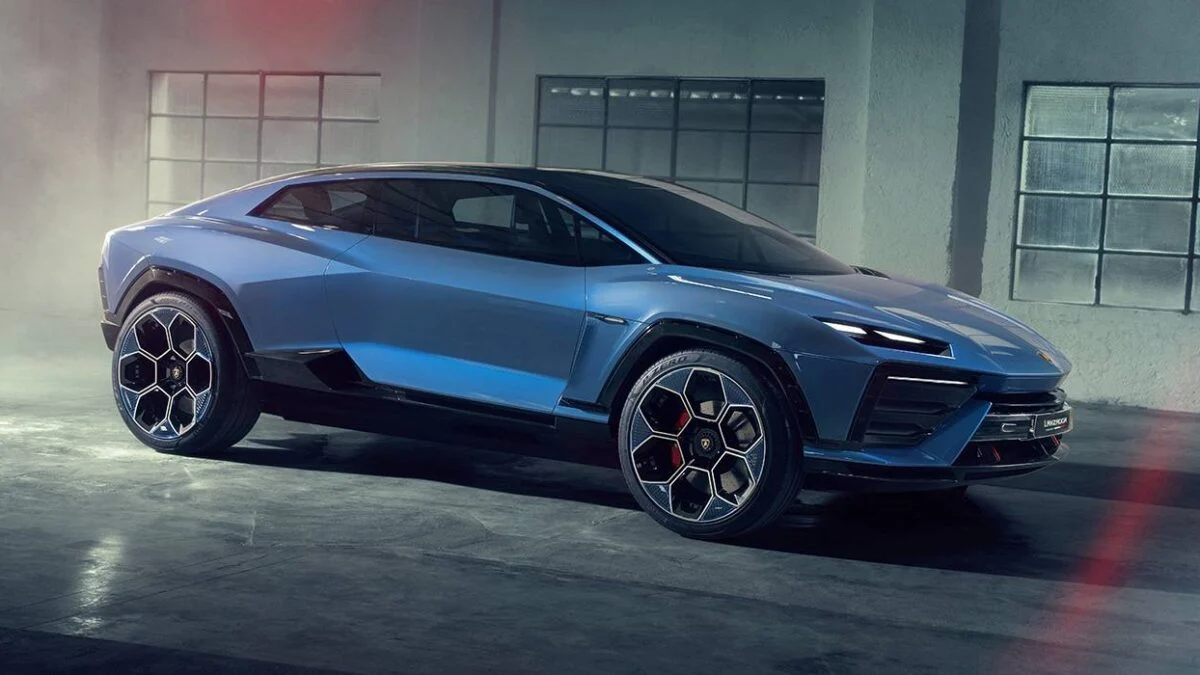 Lamborghini Cancels Long-Planned EV, Citing Lack of Emotion