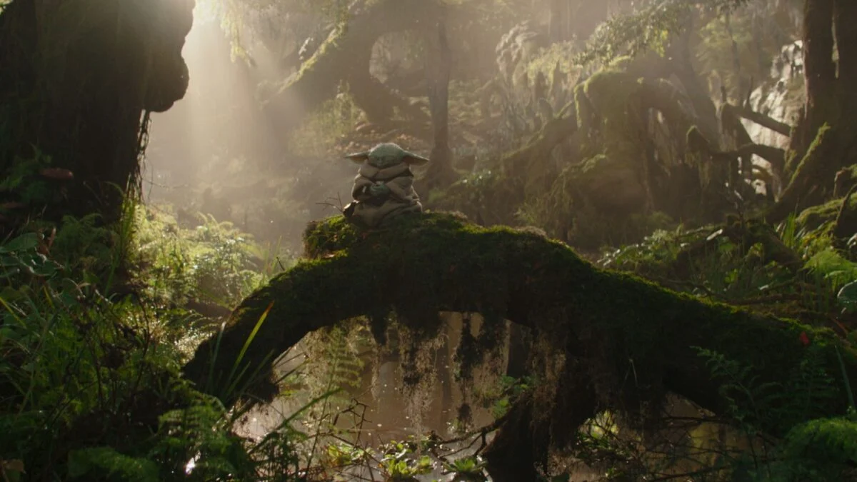 Mandalorian & Grogu Trailer Line Fuels Hopes — Favreau's May 22