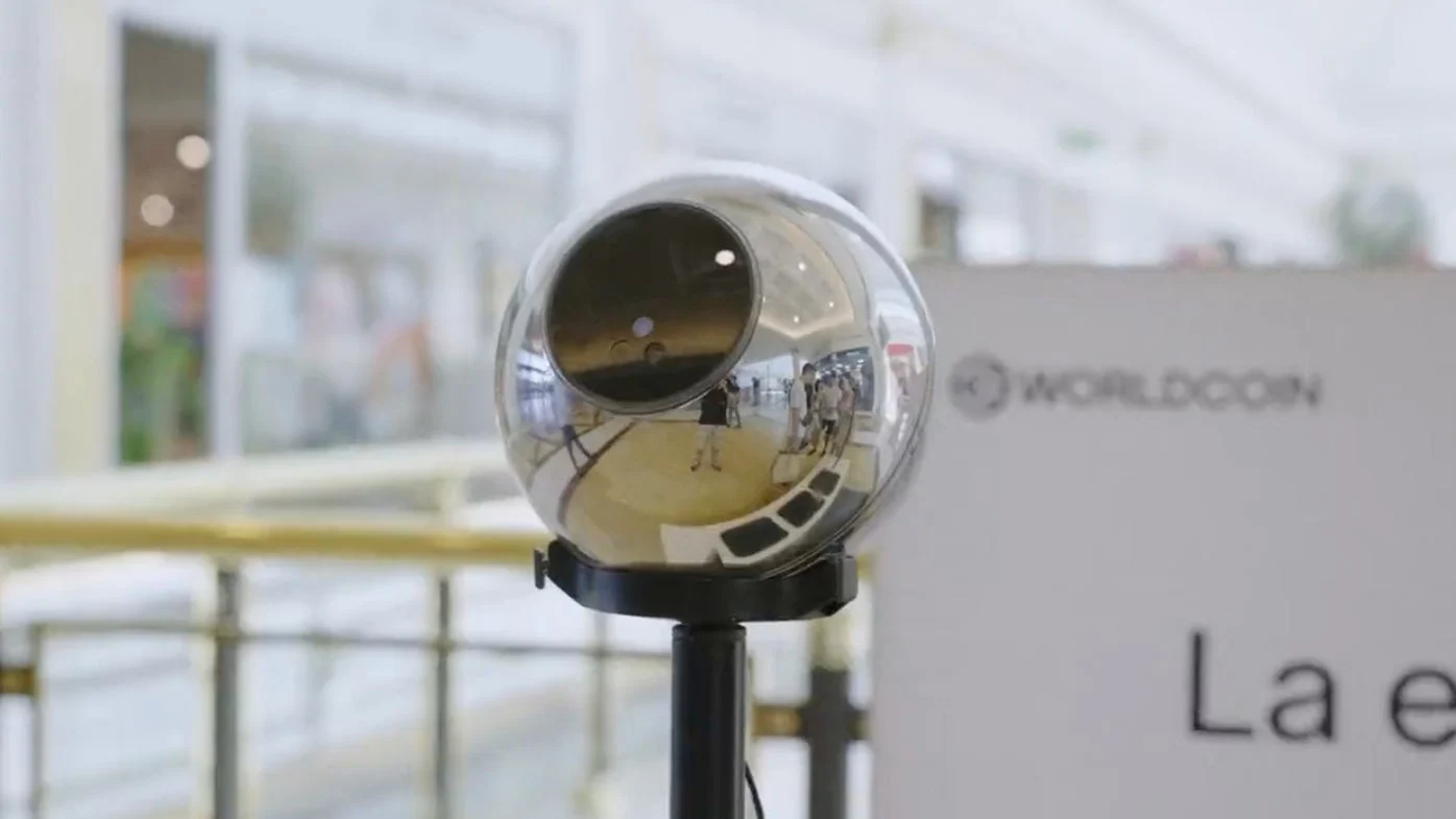 Sam Altman's Orb: Eyeball-Scanning ID Comes to Gap Stores
