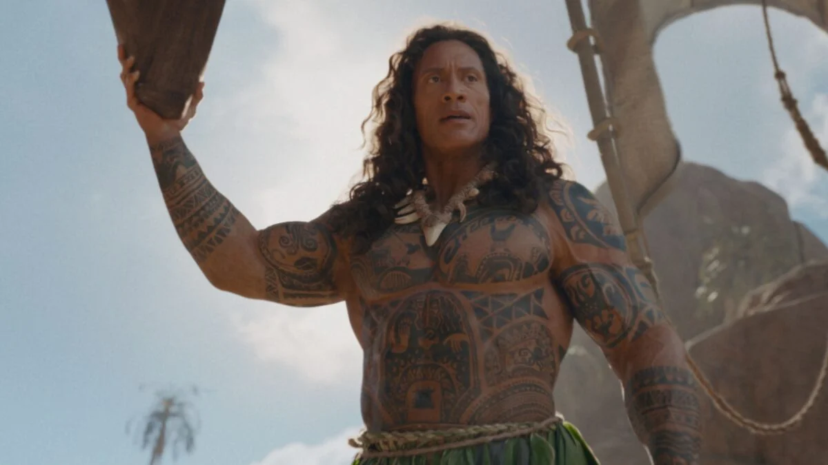 Dwayne Johnson on Maui's Wig & Prosthetics in Moana
