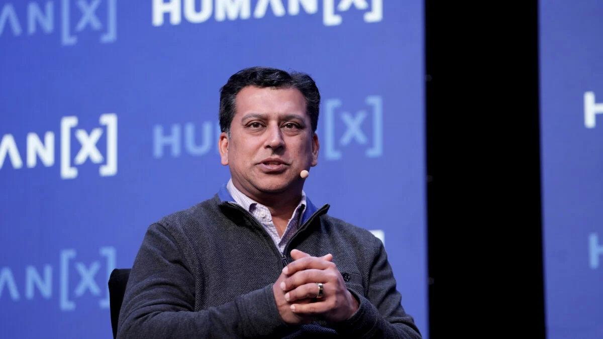 Grammarly Sued Over Expert Review Using Journalists' Names