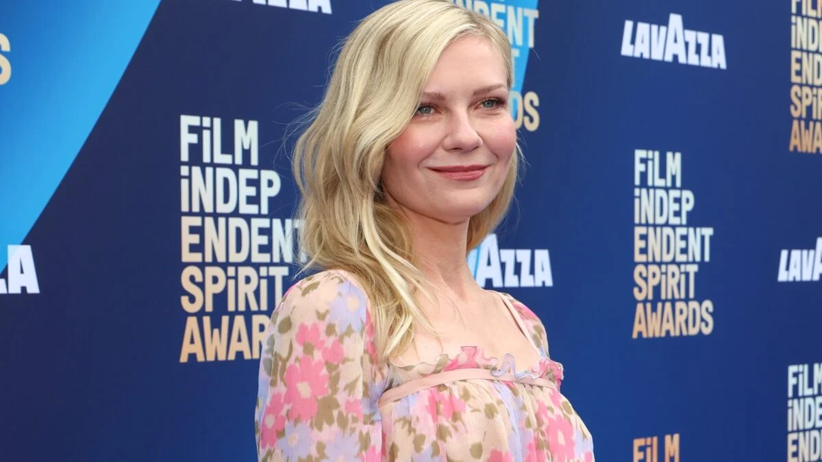 Kirsten Dunst Joins Minecraft 2 After Surprise Smash Hit