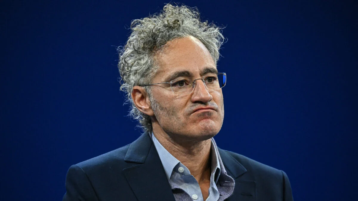 Palantir CEO Accused of Using Slur Against Skeptics