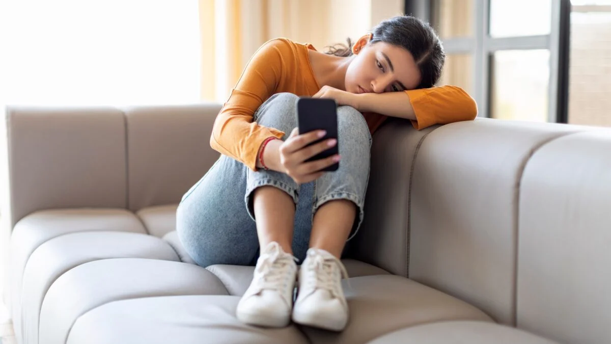 Half of Gen Z Prefer the Past; 48% Worried About AI - Survey