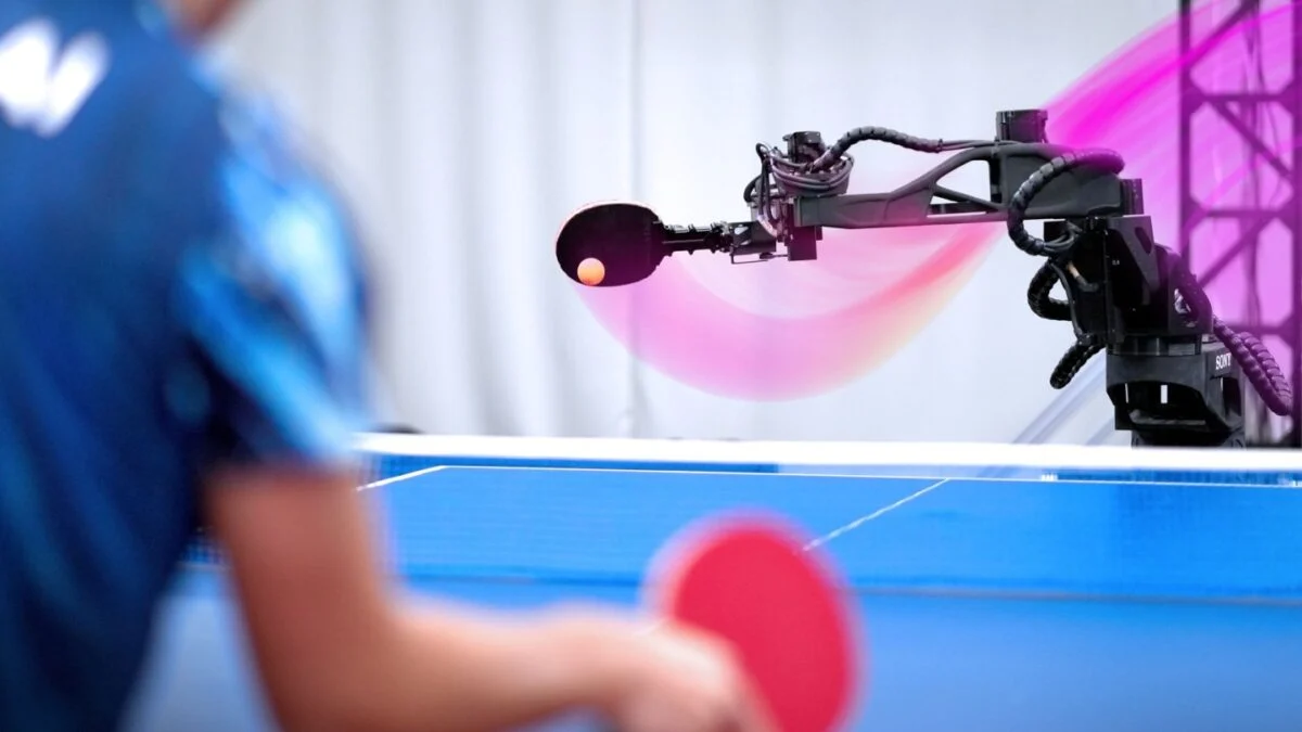 Hopeful Thought of the Day: Robots Can't Do Human Conflict