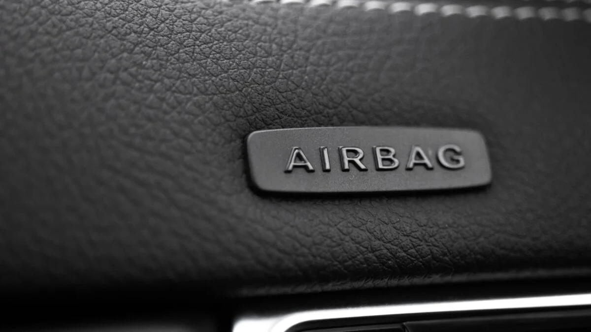 U.S. May Ban Chinese Airbags Tied to 10 Deaths