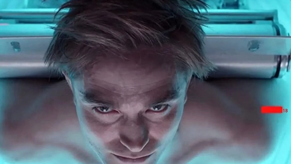 Bong Joon Ho on Lessons From 'Mickey 17' and Pattinson's 2025 Flop