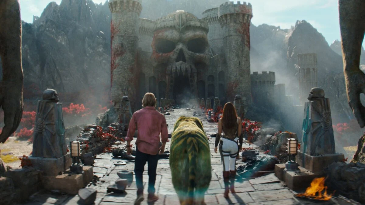 Masters of the Universe Reactions: Galitzine, Mendes, Elba & Leto