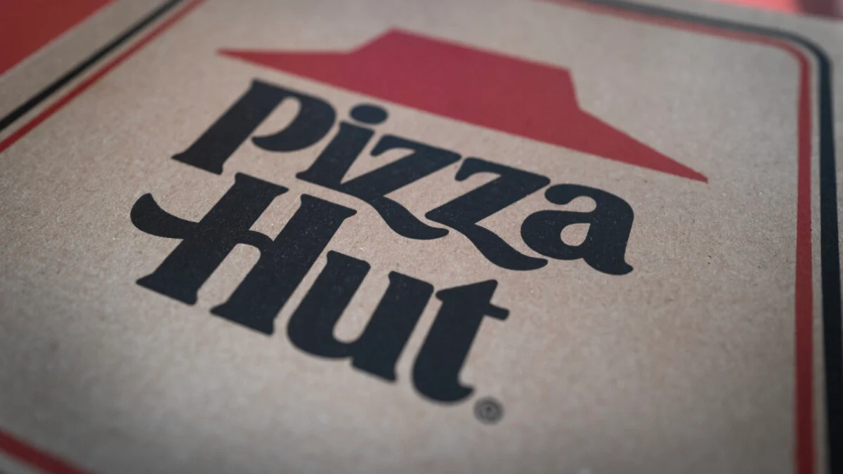 Pizza Hut Franchisee Files $100M Lawsuit Over AI Delivery Failures