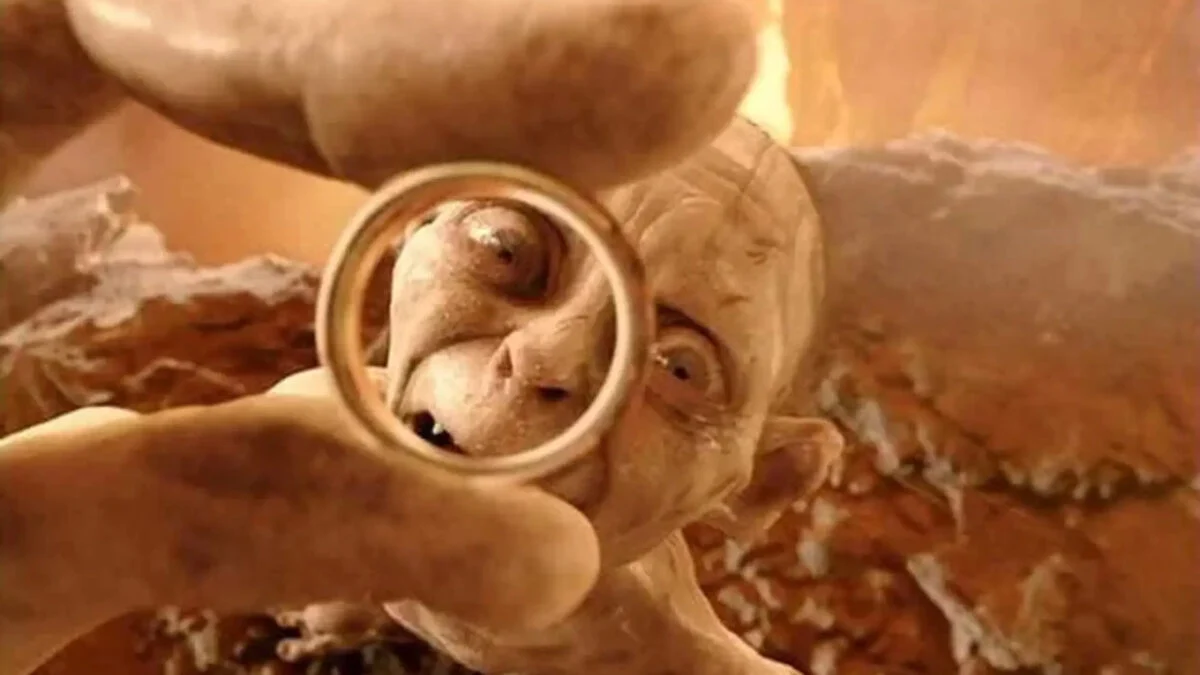 Wizards of the Coast Apologizes for Hobbit One Ring Card Plagiarism