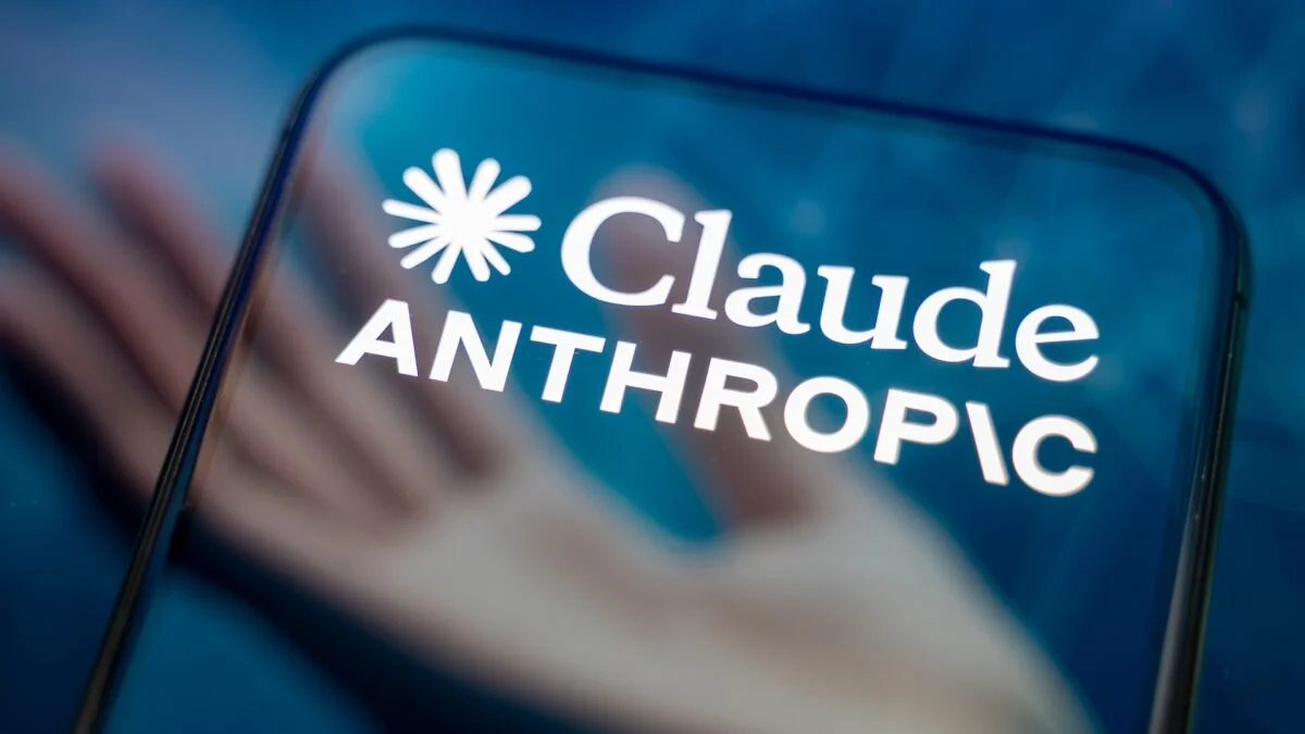 Anthropic Launches Fable 5: Safer, More Powerful Mythos AI