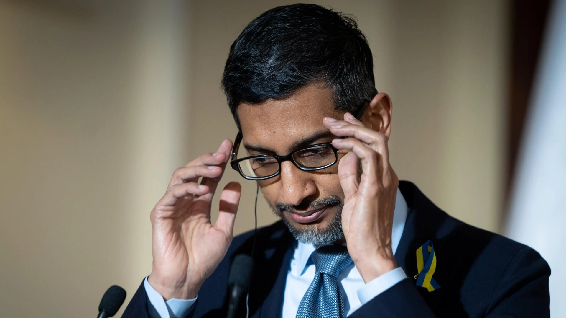Google Competes for $80B, Squeezing AI IPOs