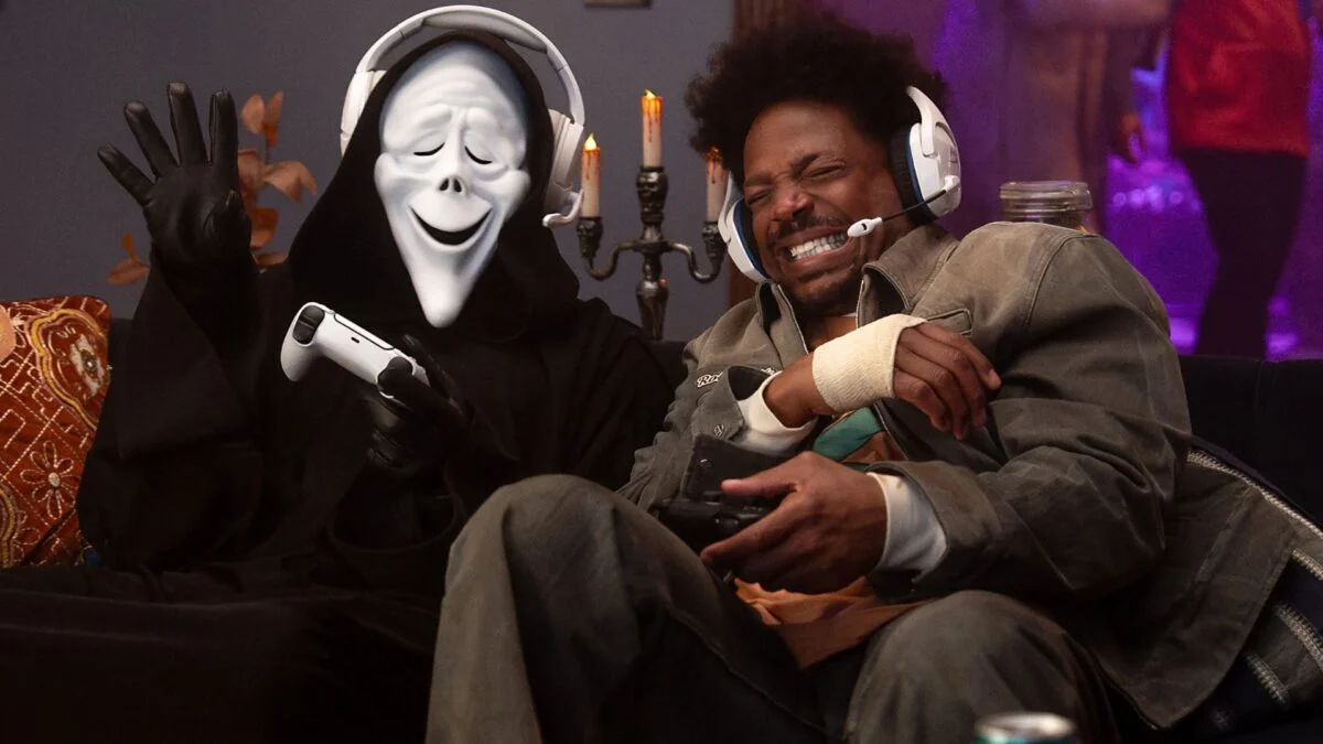 How Scary Movie’s Ending Nearly Changed the Ghostface Reveal