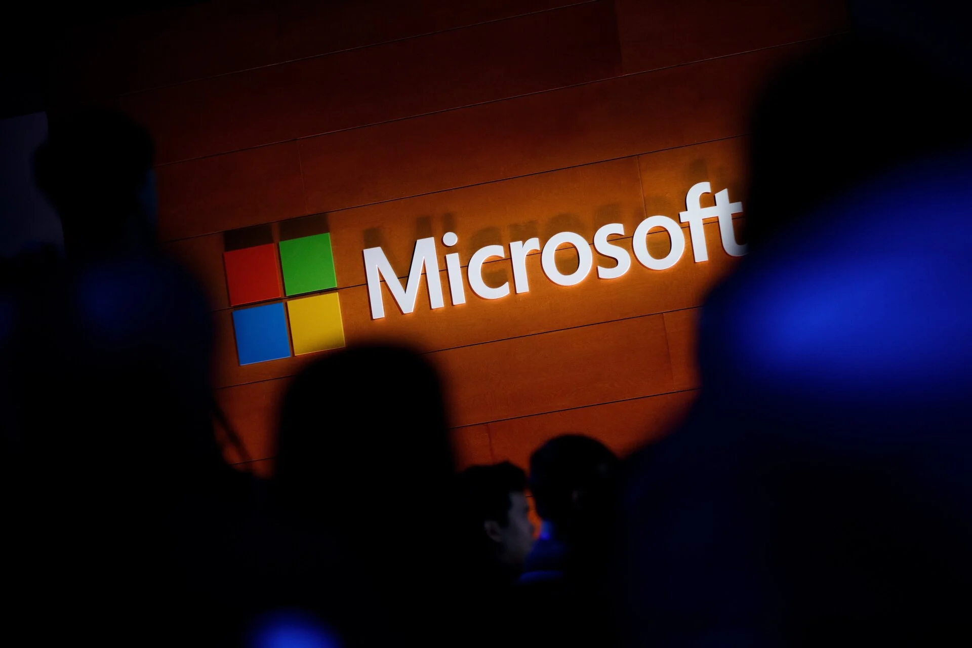 Microsoft Exec Responds to Graduates Booing AI: 'Nuh Uh'
