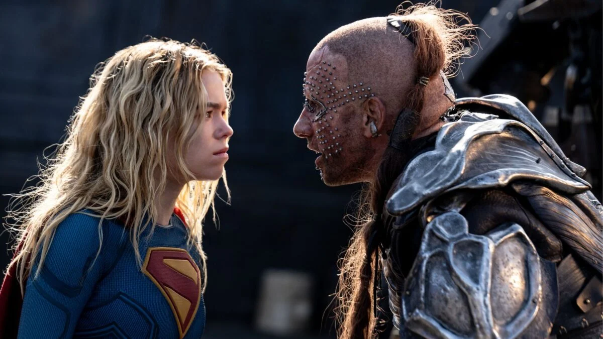 Supergirl's Weak Opening: Mixed Reviews Sink Box Office