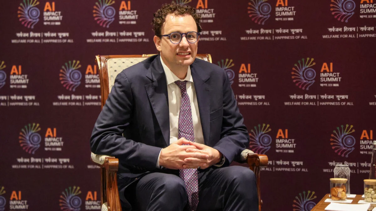 Anthropic's Amodei OK with Open Models, Opposes Chip Sales to China