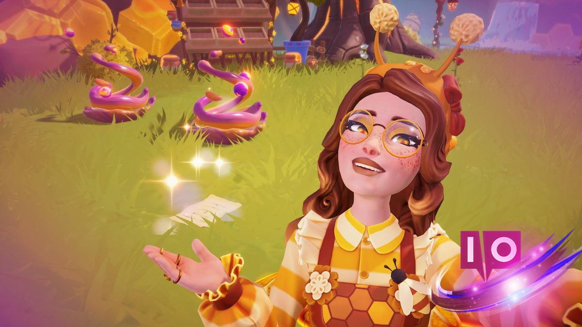 How to Find the Shopping List in Dreamlight Valley's Honeyglow Woods