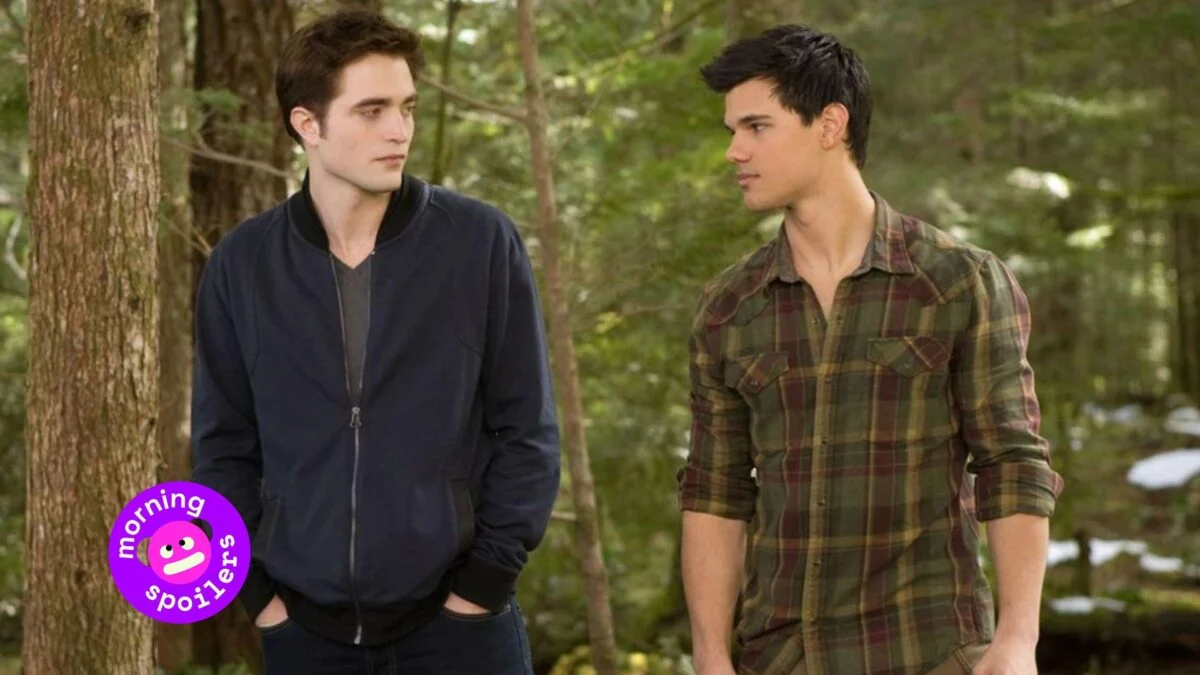Pattinson Compares Antinous to Jacob; Elijah Wood on Colbert's LOTR