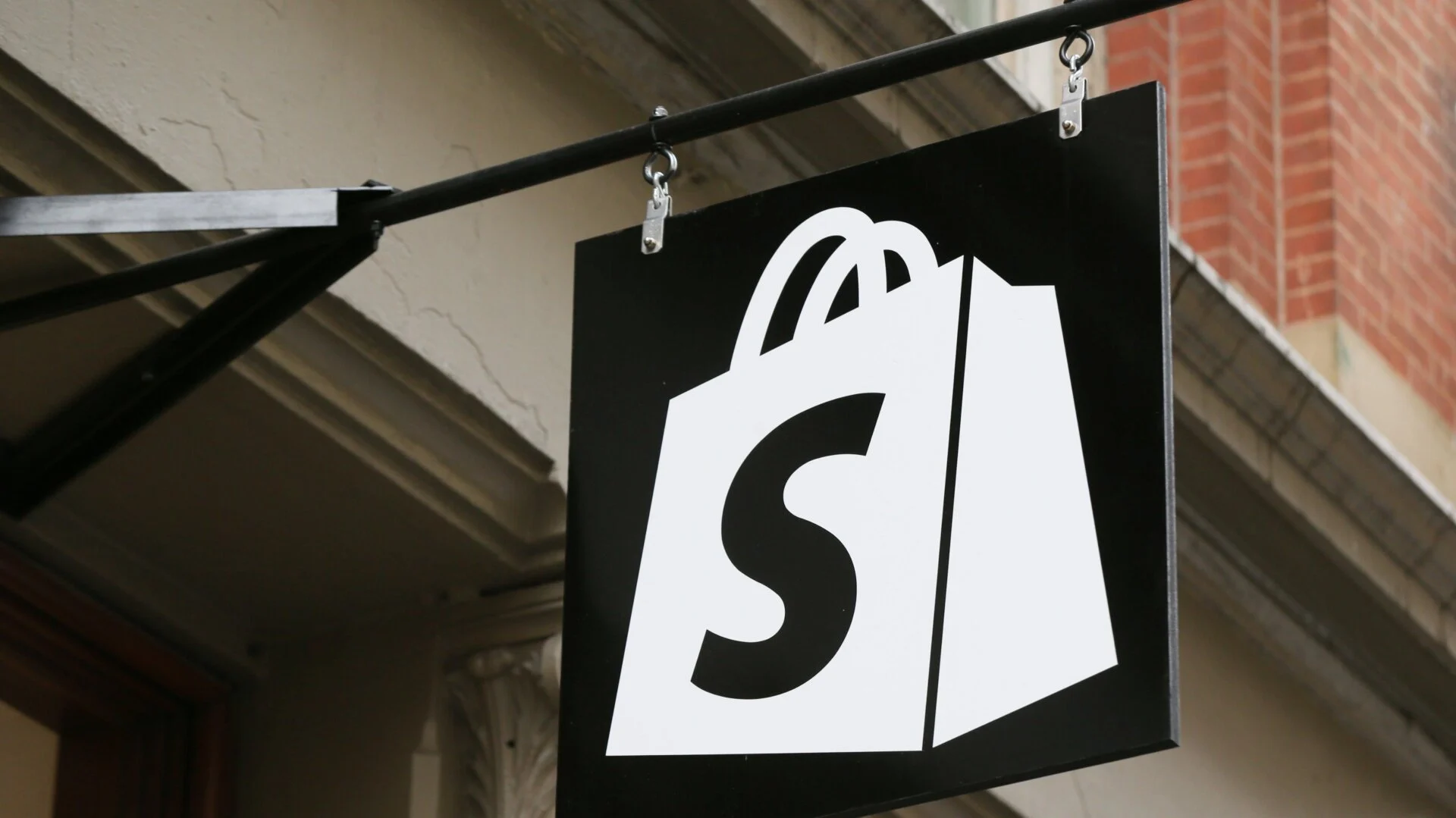 Shopify CEO Wants More Voting Power for the Rich