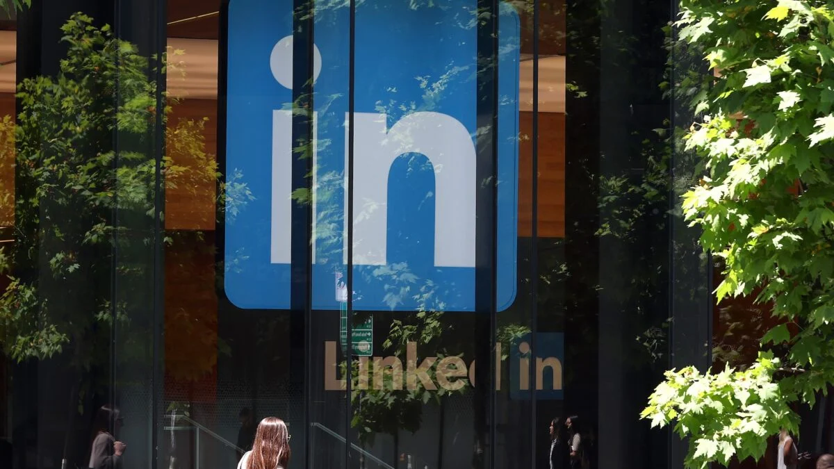Study Finds Many LinkedIn Posts Are 100% AI-Generated