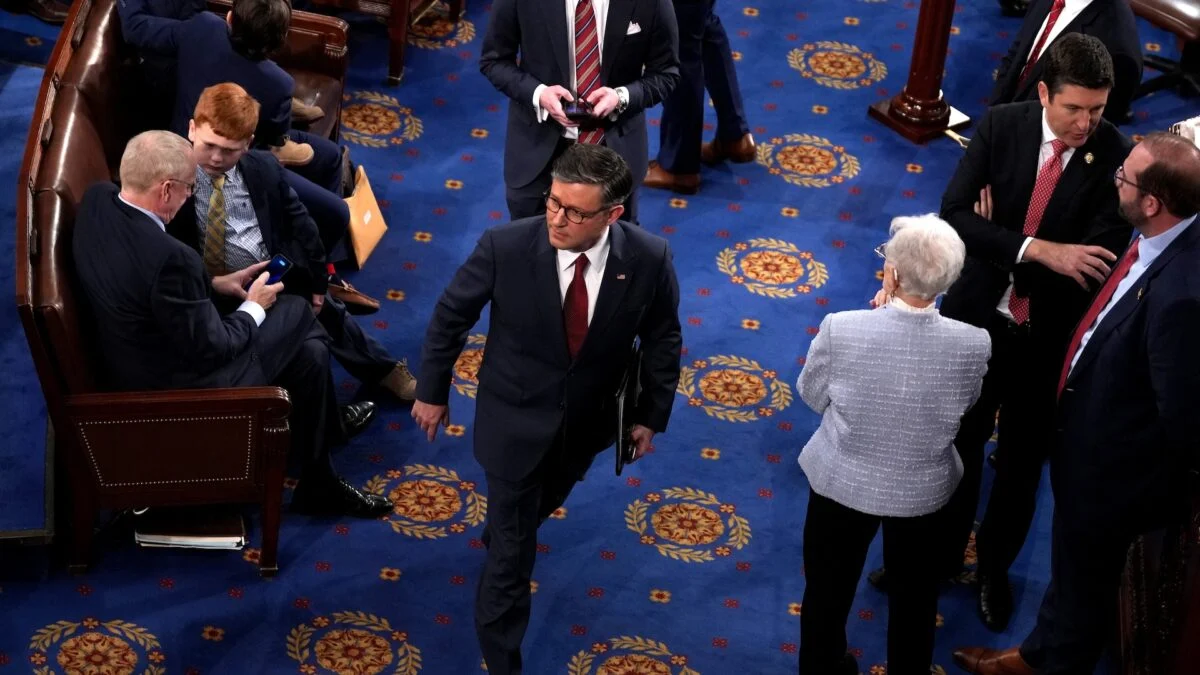 AI Surges in Congress: Bill Requests Up 72% - Terrifying