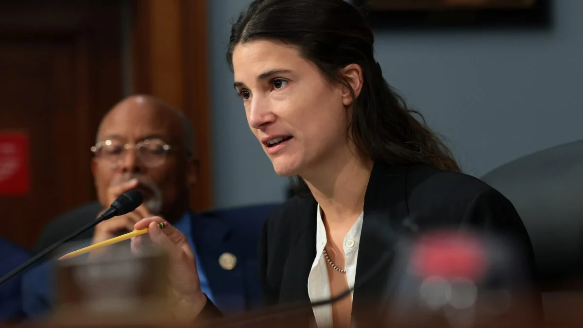 Rep. Marie Gluesenkamp Perez Wants Images in Legislation