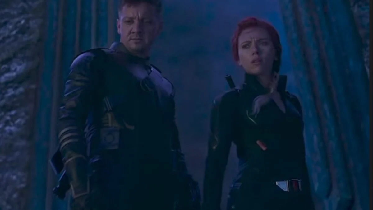 Avengers: Endgame Writers Tried Killing Hawkeye Over Black Widow