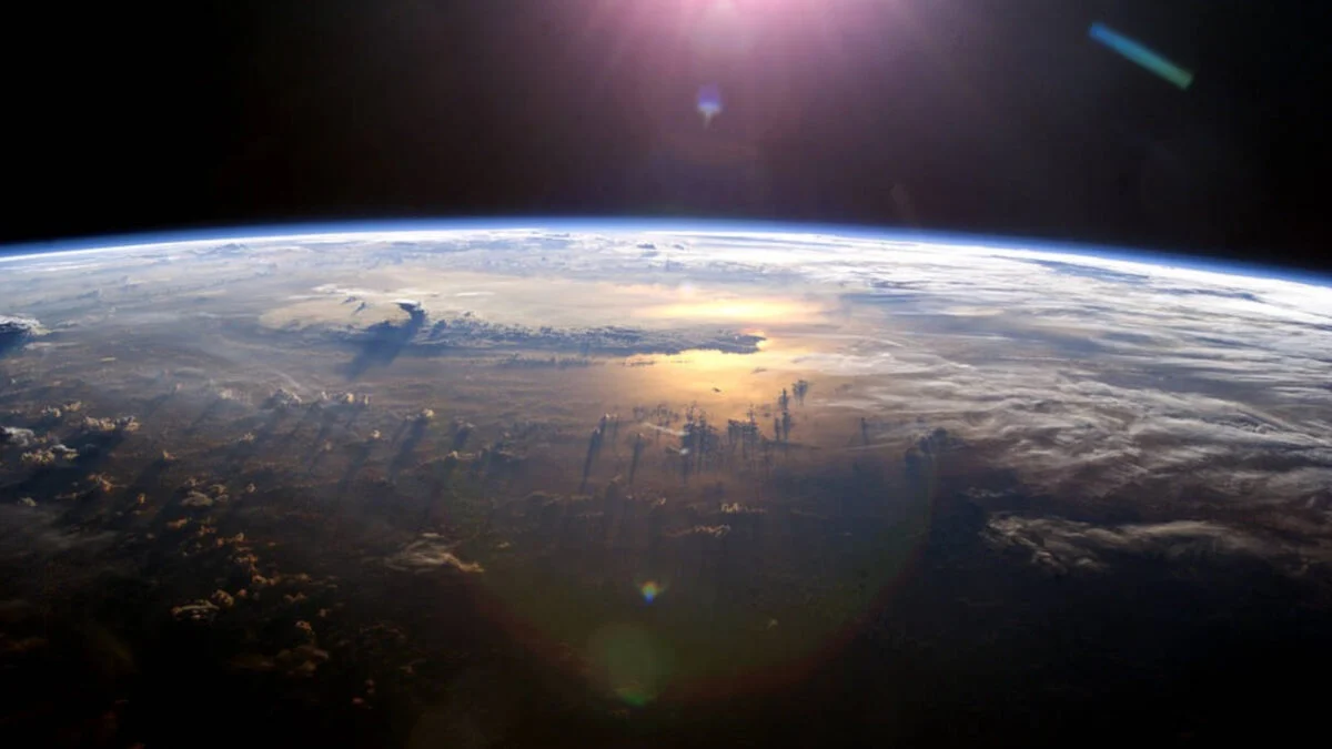 Google's Project Suncatcher Sends AI Chips to Space Next Week