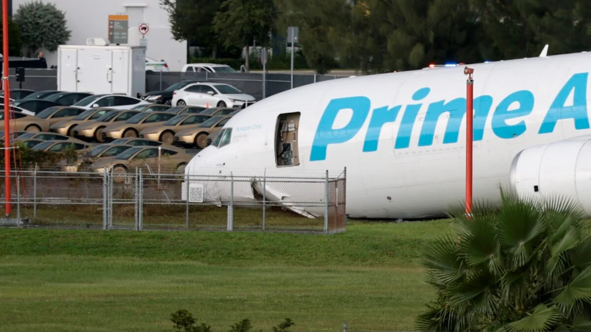 Musk Calls Plane Near-Miss with Cybercabs 'Weird' as Fleet Piles Up