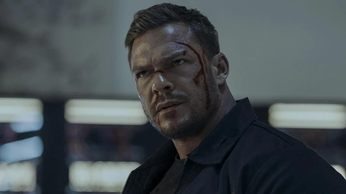 Reacher Star Alan Ritchson to Lead Upcoming Helldivers Adaptation