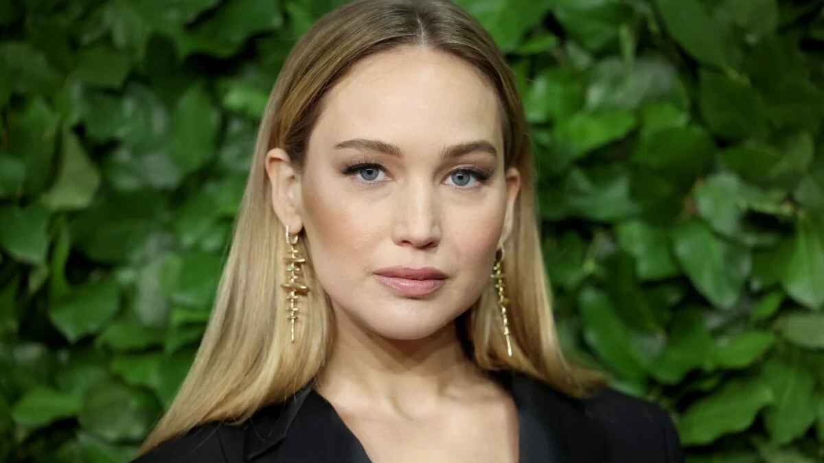 Jennifer Lawrence Joins Zach Cregger's Sci-Fi 'The Flood' (Aug 2028)